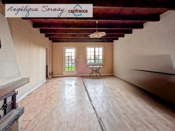 Maison à rénover entièrement – Fort potentiel – Chapelle-Voland (Jura)