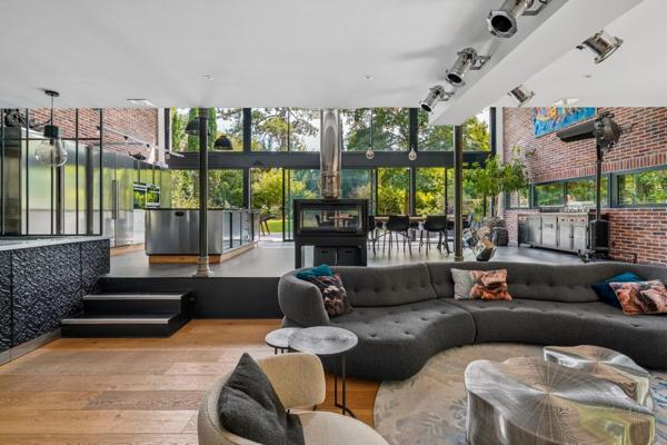 REUIL MALMAISON (92) - Maison contemporaine de 235m² 1500m² terrain