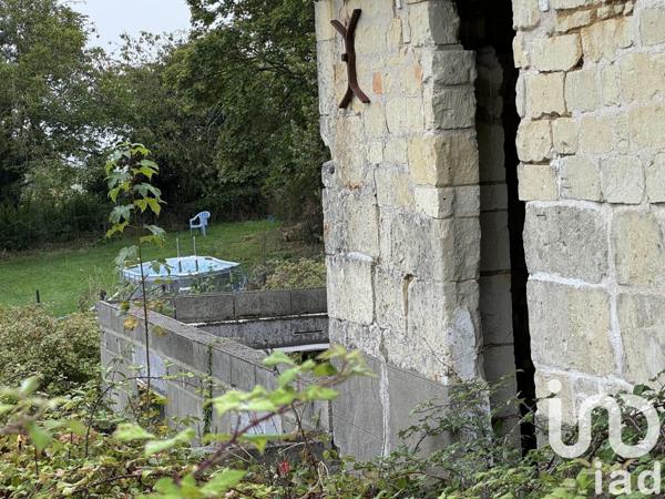 Maison 2 pièces de 40 m² à Saint-Léger-de-Montbrillais (86120)