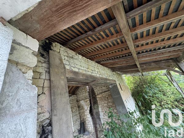 Maison 2 pièces de 40 m² à Saint-Léger-de-Montbrillais (86120)