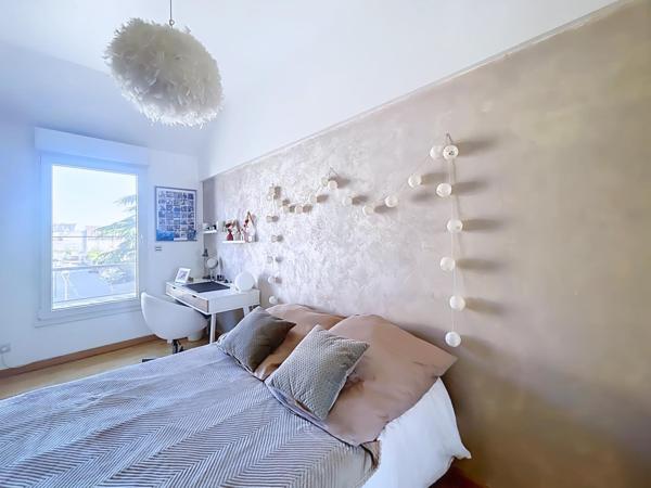Maison de caractère ou lumière et intimité se rencontrent