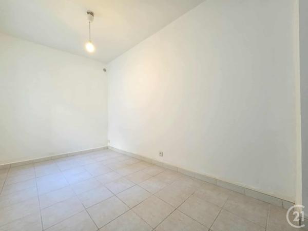 Appartement F2 à vendre  2 pièces - 29 m2 TOULON - 83