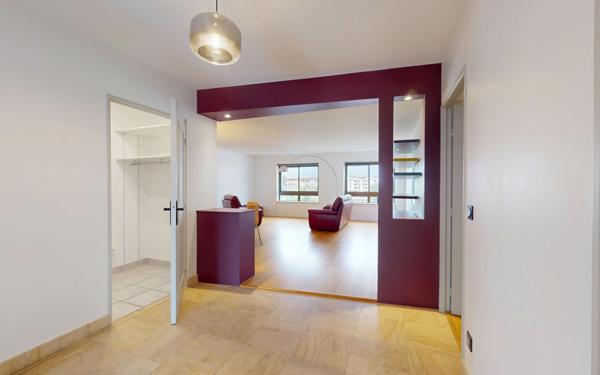 Appartement à louer    5 pièces • 139,41 m2 Lyon 4