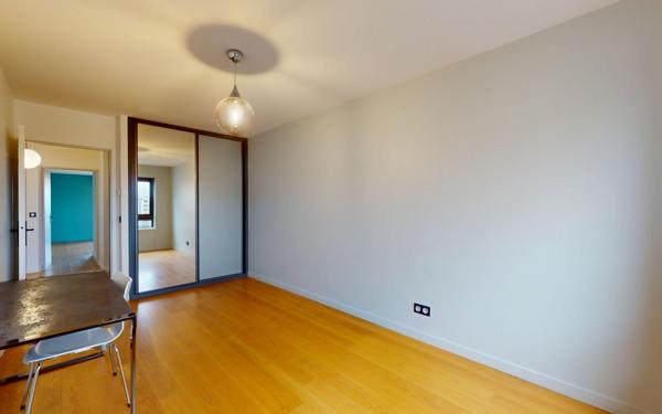 Appartement à louer    5 pièces • 139,41 m2 Lyon 4