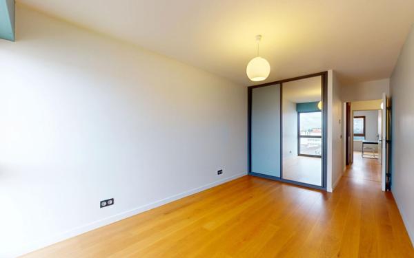 Appartement à louer    5 pièces • 139,41 m2 Lyon 4