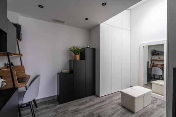 Maison contemporaine rénovée de 147 m² à Blanquefort