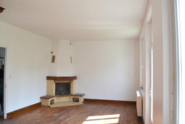 Maison 4 pièces à louer Châtellerault - 86100 / Réf: 563