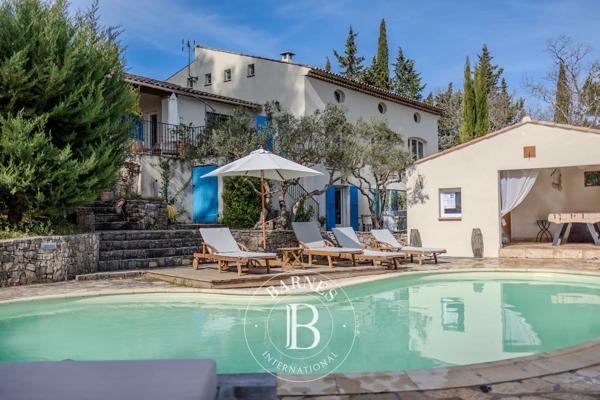 Lorgues, Villa 9 Chambres -  400 m² à vendre