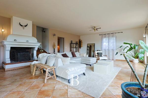 Lorgues, Villa 9 Chambres -  400 m² à vendre