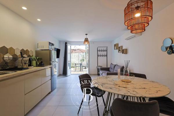 Lorgues, Villa 9 Chambres -  400 m² à vendre