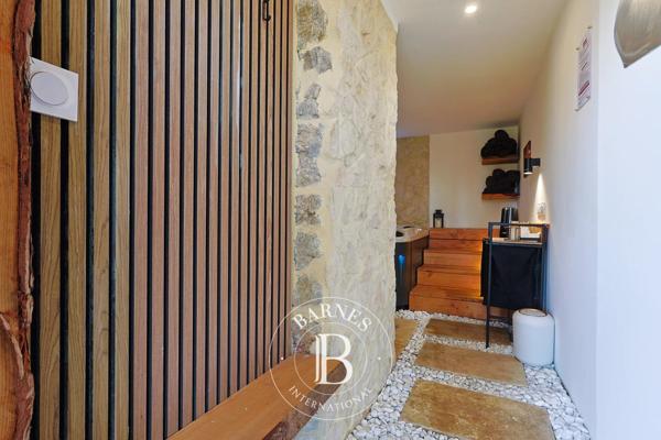 Lorgues, Villa 9 Chambres -  400 m² à vendre