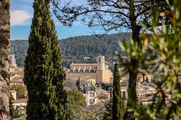 Lorgues, Villa 9 Chambres -  400 m² à vendre