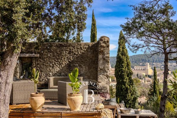 Lorgues, Villa 9 Chambres -  400 m² à vendre