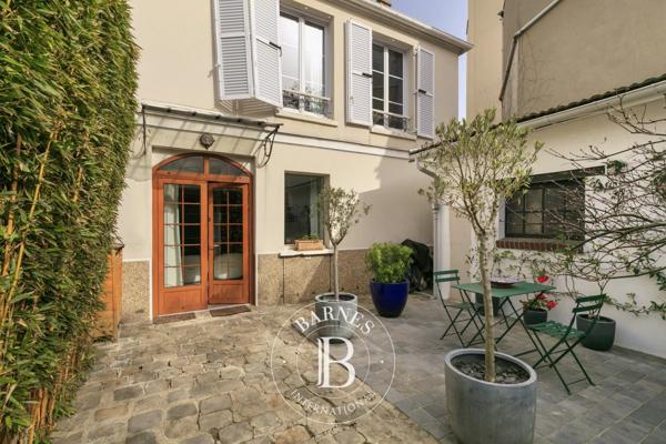 Suresnes, Maison 5 Chambres -  180 m² à vendre
