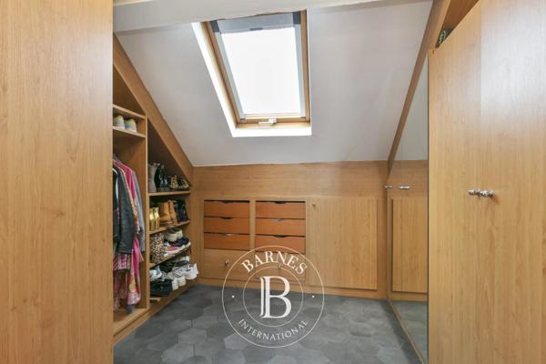 Suresnes, Maison 5 Chambres -  180 m² à vendre