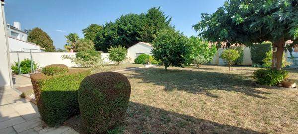 Maison à vendre 6 pièces  LUCON (85)