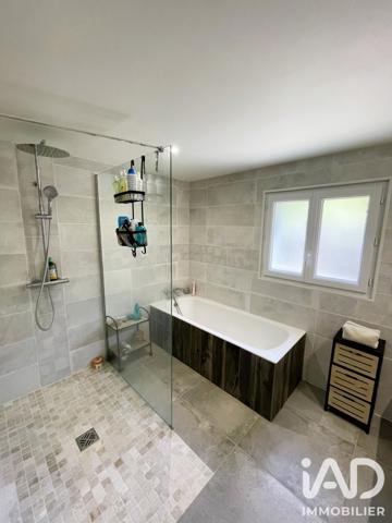Maison à vendre 5 pièces 102 m² Pont-Saint-Martin