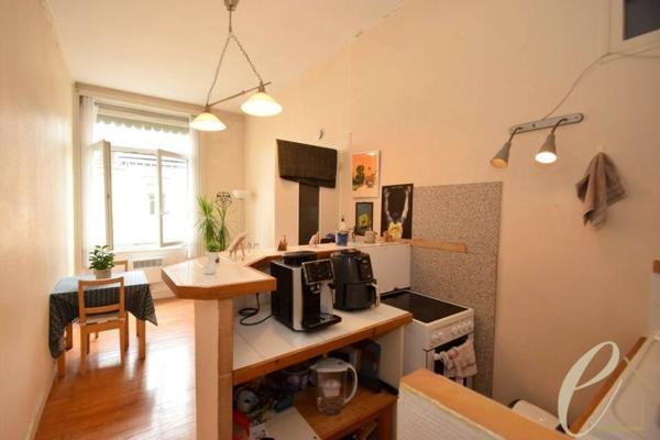 Lyon 6ème Brotteaux – Ravissant T1 bis meublé en dernier étage de 24,86 m² idéalement situé