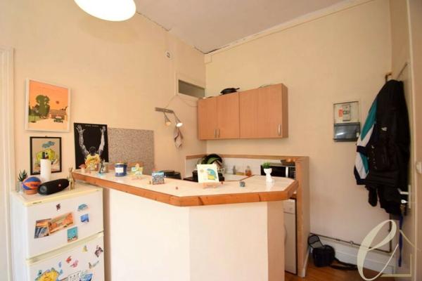 Lyon 6ème Brotteaux – Ravissant T1 bis meublé en dernier étage de 24,86 m² idéalement situé