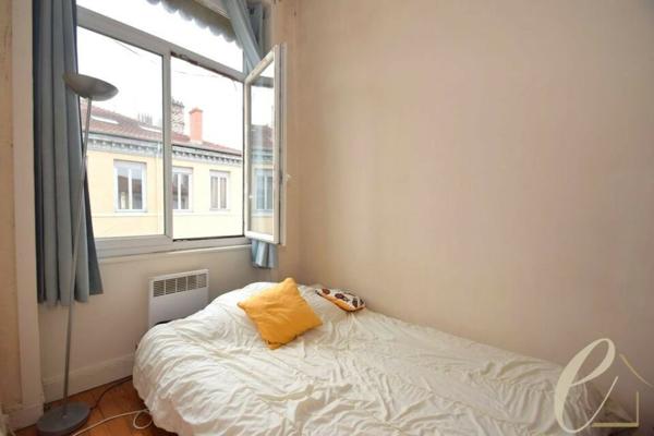 Lyon 6ème Brotteaux – Ravissant T1 bis meublé en dernier étage de 24,86 m² idéalement situé