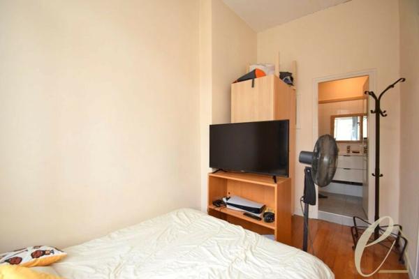 Lyon 6ème Brotteaux – Ravissant T1 bis meublé en dernier étage de 24,86 m² idéalement situé