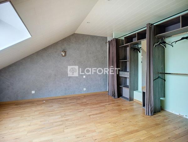 Location appartement près de QUENOCHE - 3 pièce(s) - 65 m² - 595 €/mois