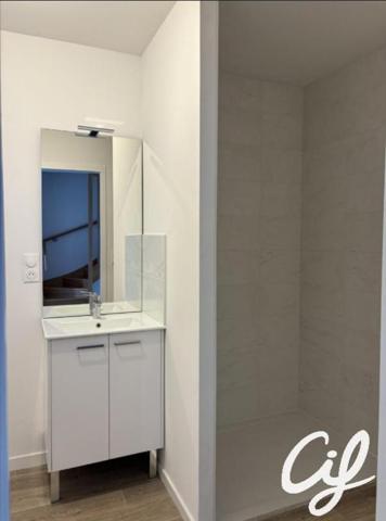 Appartement T4 NANTES Boissière - 84.1 m2  1 149 Euros