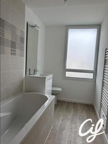 Appartement T4 NANTES Boissière - 84.1 m2  1 149 Euros