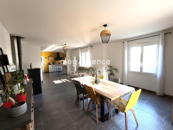 Maison à AIZENAY, 85190 - 5 pièces 95m²