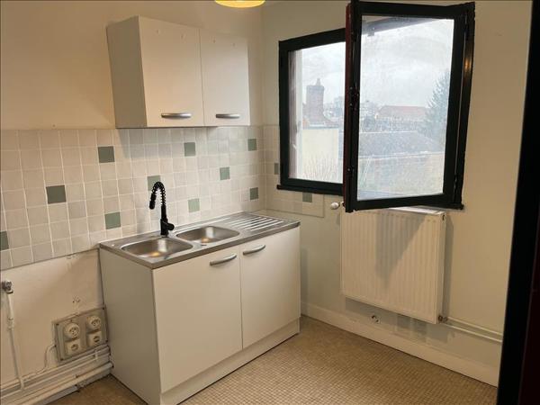 Appartement à vendre |  Vierzon |  2 pièces | 47 m²