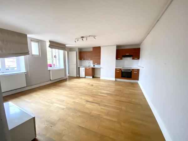 Très beau duplex en coeur de ville