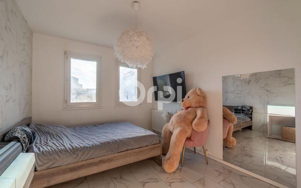 Appartement à vendre    4 pièces • 92 m2 Reims