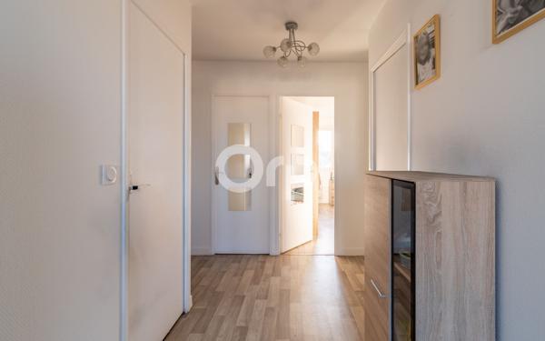 Appartement à vendre    4 pièces • 92 m2 Reims