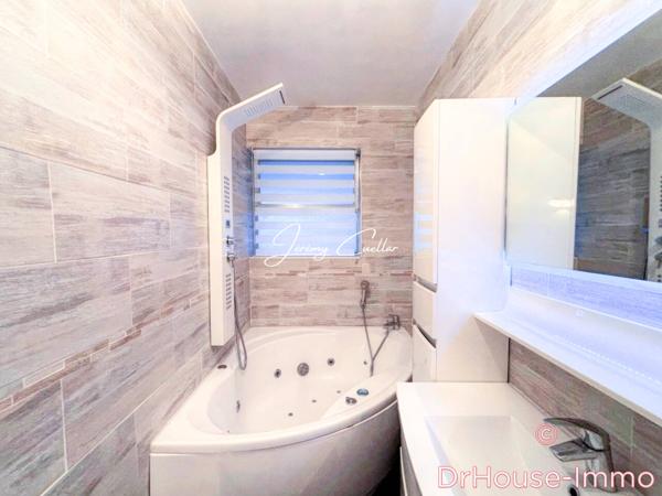 Appartement à vendre 3 pièces de 77 m²
