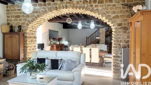 Maison à vendre 8 pièces 281 m² Fontenay-Trésigny