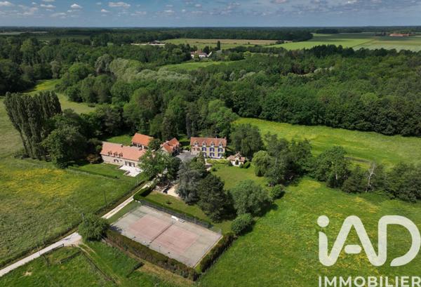 Maison à vendre 8 pièces 281 m² Fontenay-Trésigny