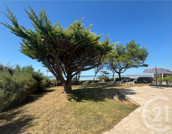 Appartement F7 à vendre  7 pièces - 140,24 m2 ST PAIR SUR MER - 50