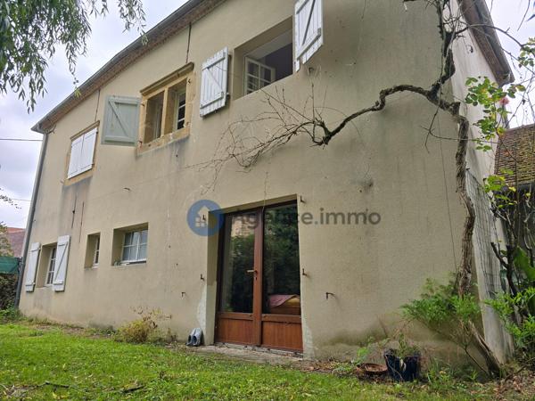À vendre - Maison ancienne, 9 pièces située à Navarrenx (64190)