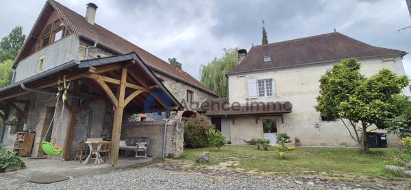 À vendre - Maison ancienne, 9 pièces située à Navarrenx (64190)