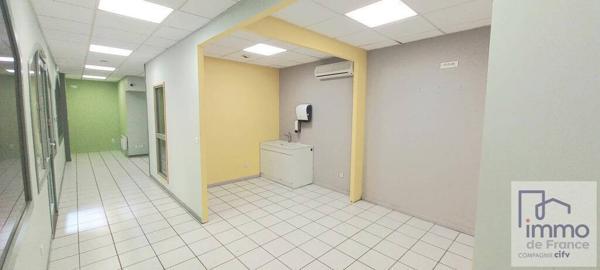 MONTBRISON - LOCAL PROFESSIONNEL