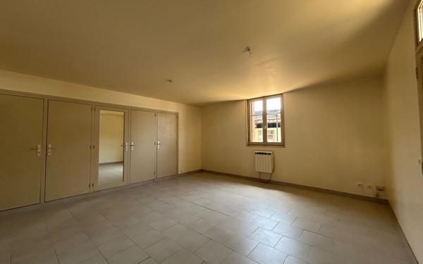 Maison à vendre    7 pièces •  Monnaie