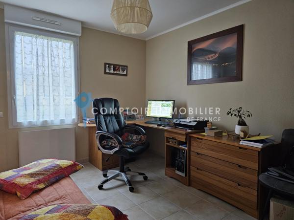 Maison
                                                                                                                                                                                                                                                                                                                        3 pièce(s)                                                                                                                                                                                                          2 chambre(s)                                                                                                                                                                                                          75  m²