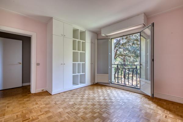 Appartement à louer 4 990 € CC VILLE D AVRAY 6 p 188 m² DPE D