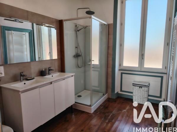 Maison à vendre 7 pièces 237 m² Champigny-sur-Veude