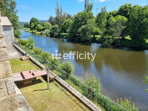 Maison 15 pièces - 350 m²