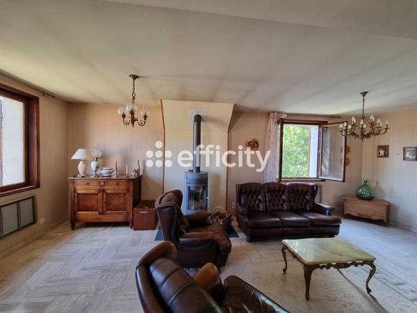 Maison 15 pièces - 350 m²