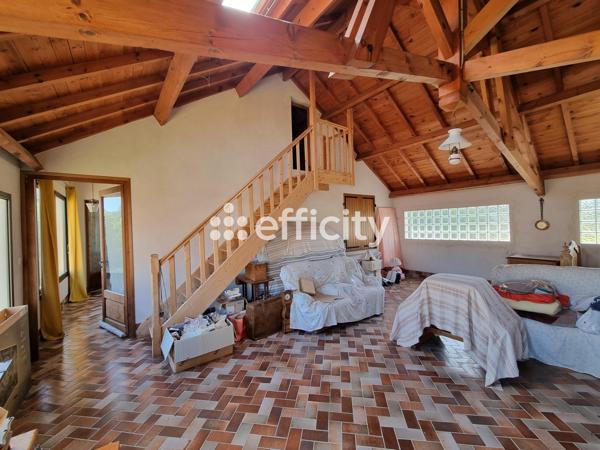 Maison 15 pièces - 350 m²