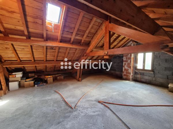 Maison 15 pièces - 350 m²