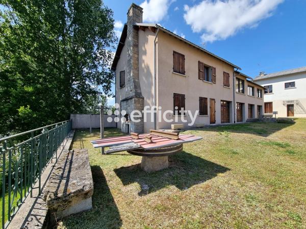 Maison 15 pièces - 350 m²