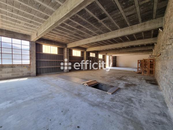 Maison 15 pièces - 350 m²